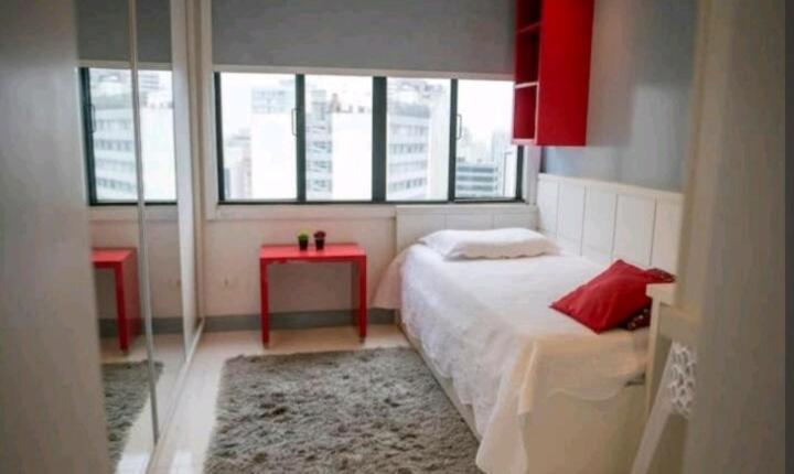 Apart Luxo No Centro Com Hidromassagem Daire Curitiba Dış mekan fotoğraf